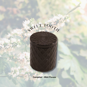 Open image in slideshow, Sweet Tooth fragrance in black Madison Vessel
